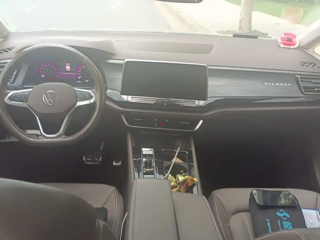 Volkswagen Viloran — миниатюра 5