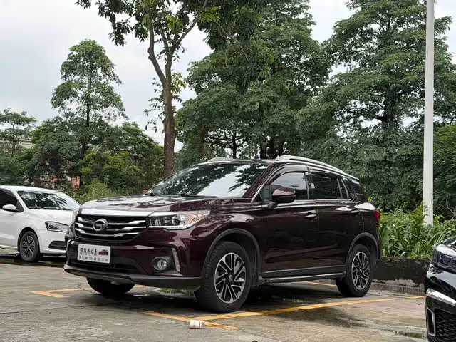 GAC Trumpchi GS4