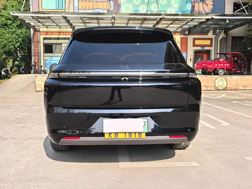 Li Auto Li L8 — миниатюра 18