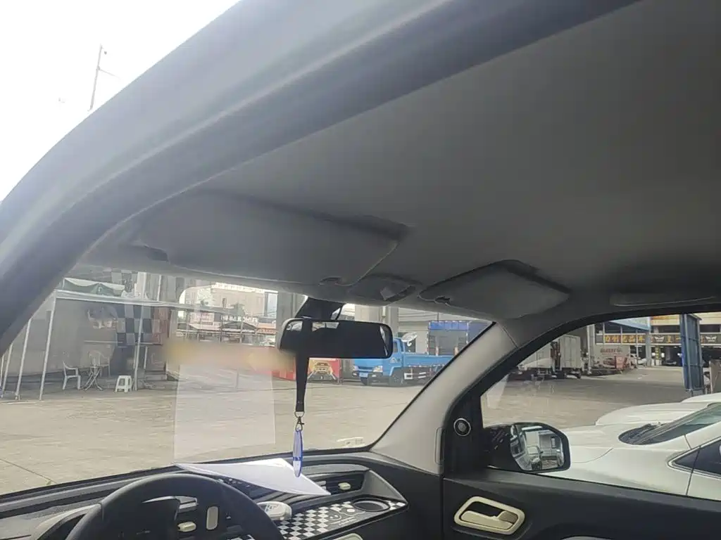 Wuling MINIEV — миниатюра 18