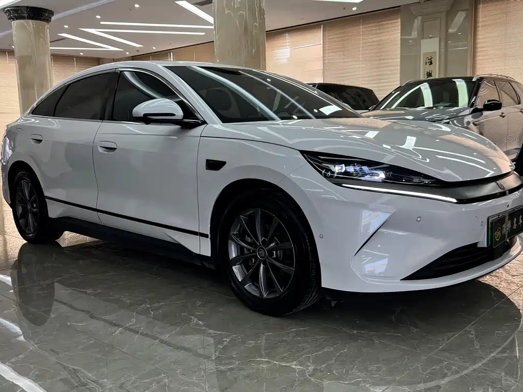 BYD Qin L — миниатюра 3