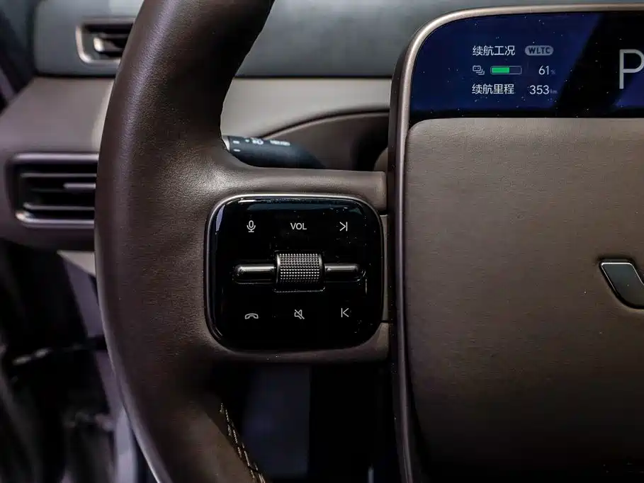 Li Auto Li MEGA — миниатюра 31