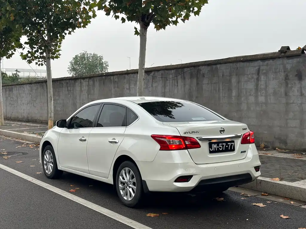 Nissan Sylphy — миниатюра 2