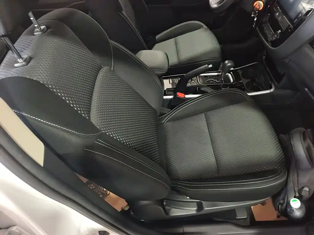 Mitsubishi Outlander — миниатюра 25