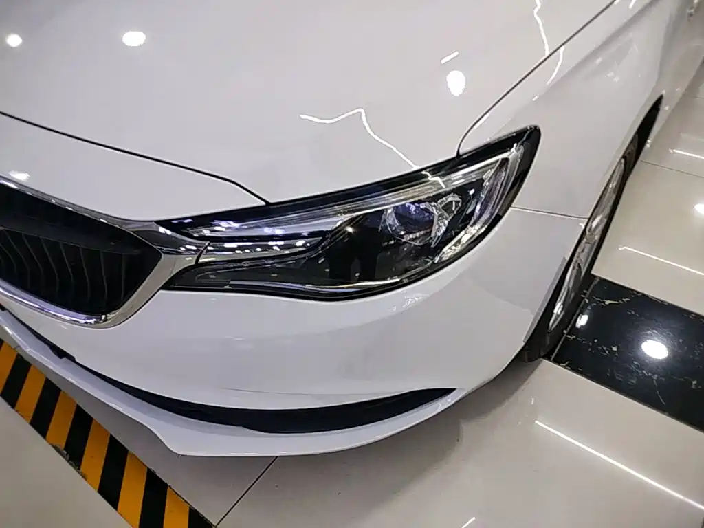 Buick Excelle — миниатюра 24