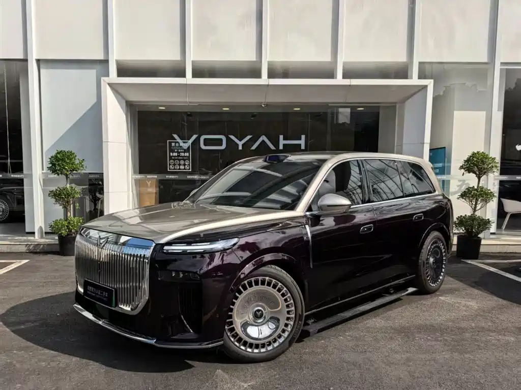 Voyah 岚图泰山 2025