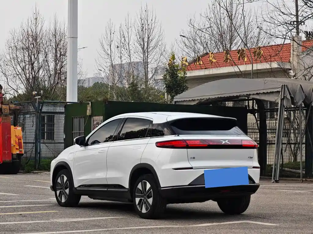 XPeng G3 — миниатюра 9