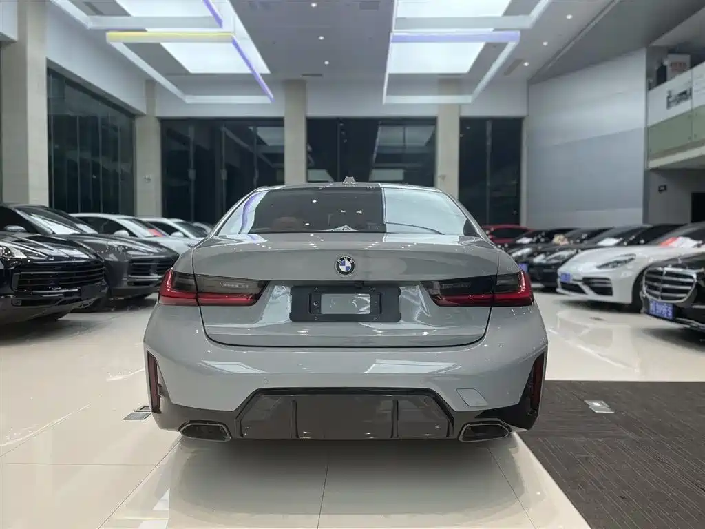 BMW 3 Series 3 2025 330Li M Sport