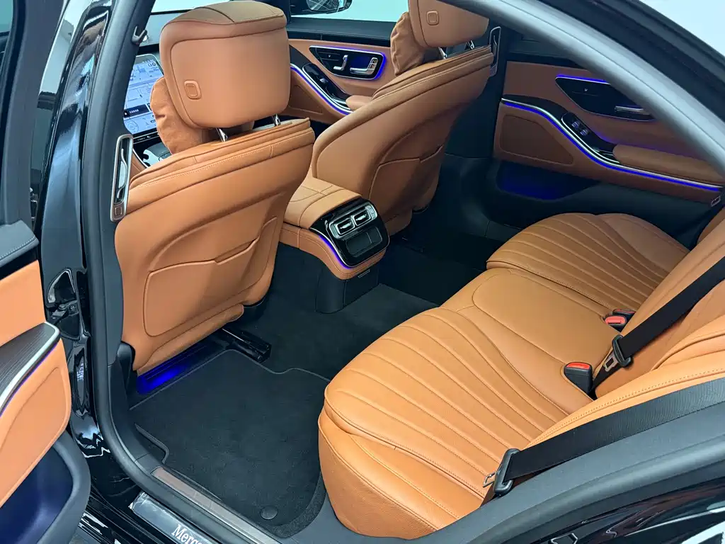 Mercedes-Benz S-Class — миниатюра 11