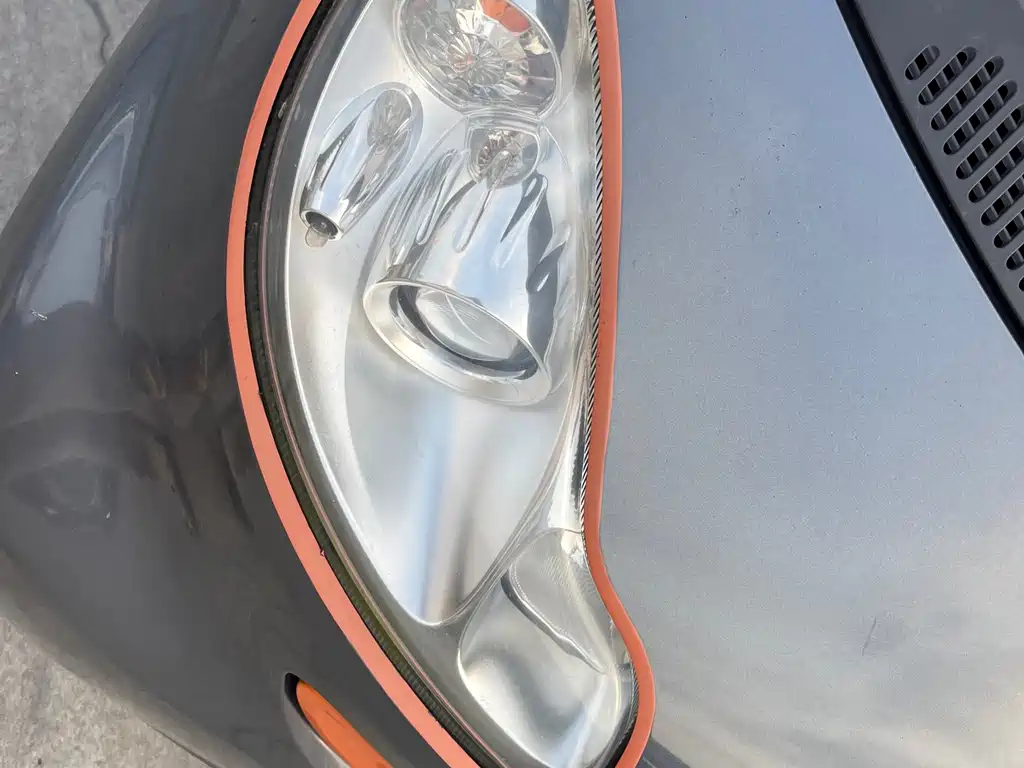 smart Smart Fortwo — миниатюра 12