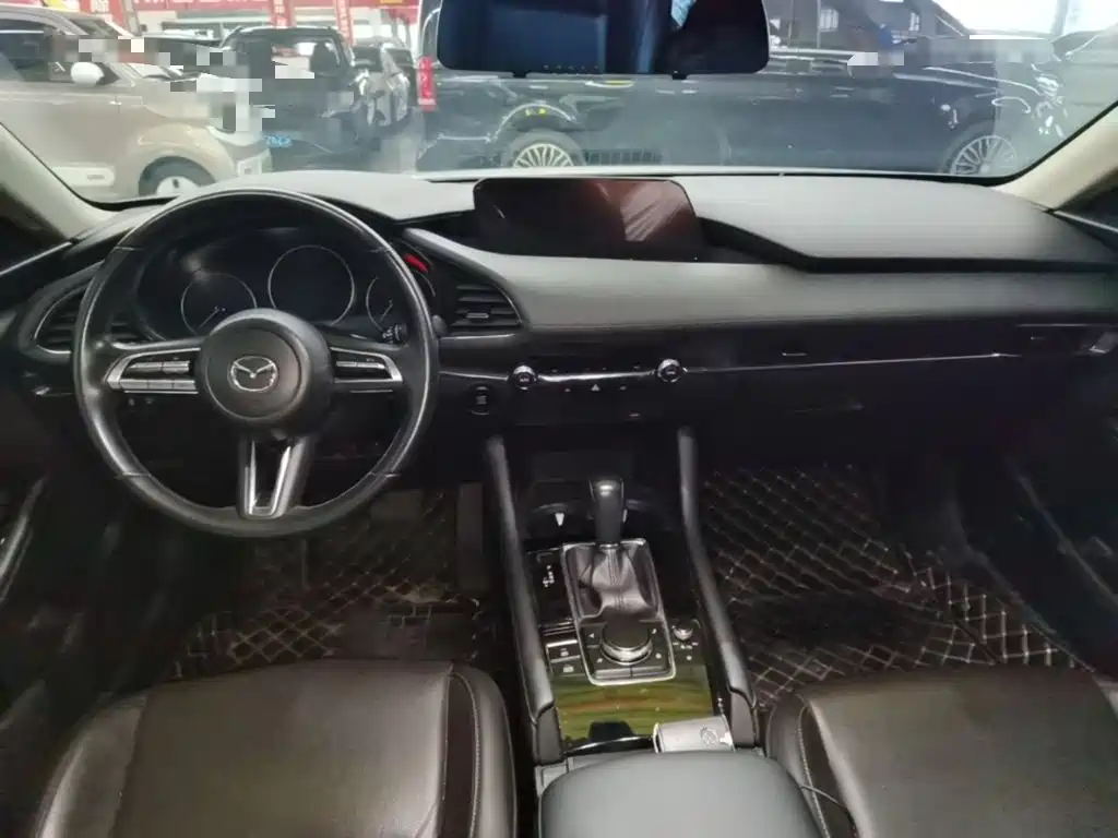 Mazda 3 Axela — миниатюра 10