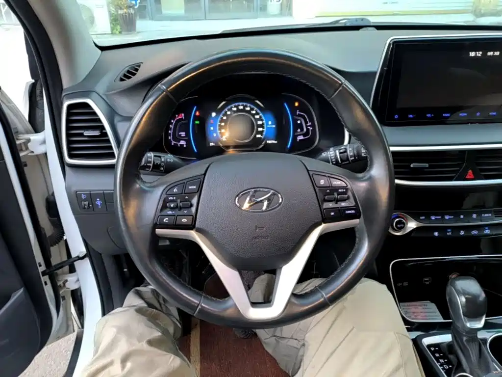 Hyundai Tucson — миниатюра 11
