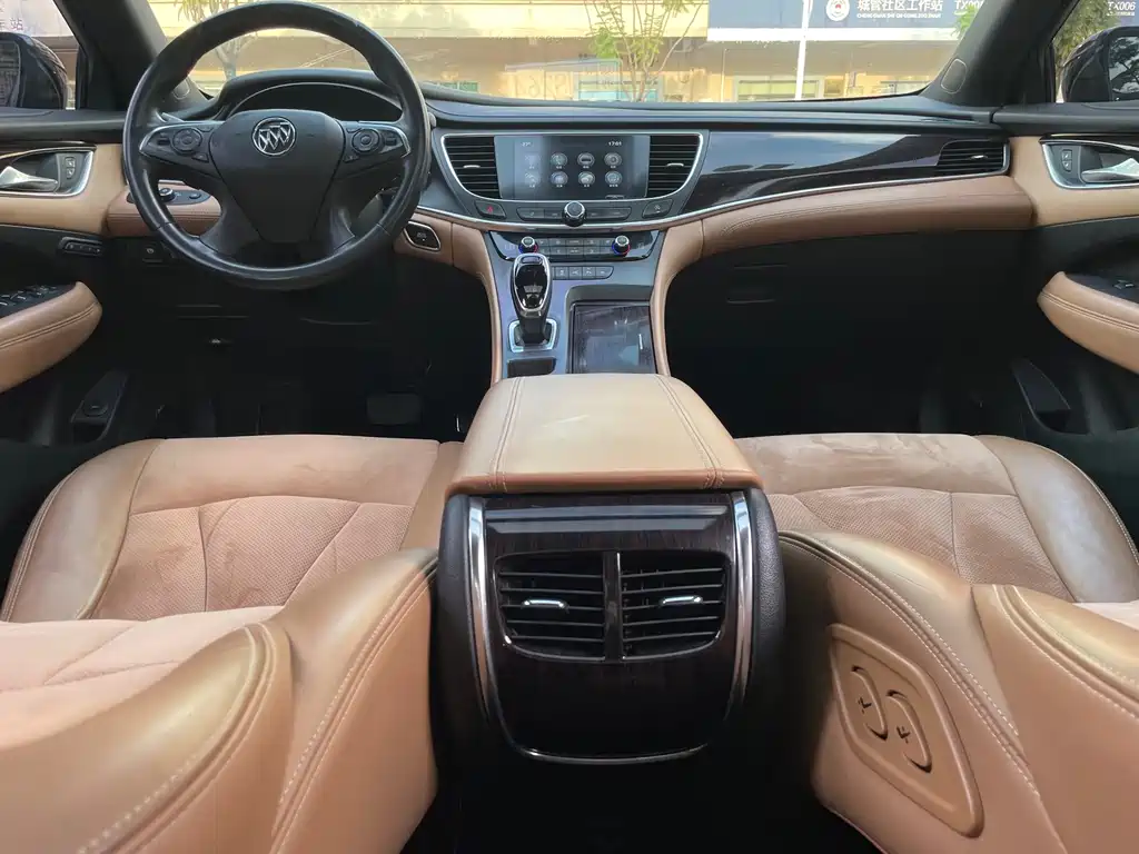 Buick LaCrosse — миниатюра 17