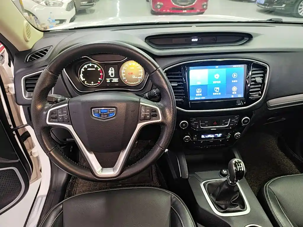 Geely Vision X6 — миниатюра 11