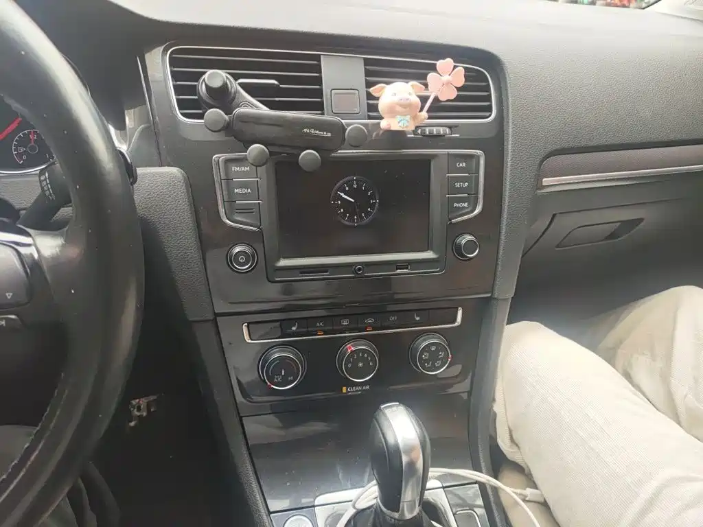 Volkswagen Golf — миниатюра 6