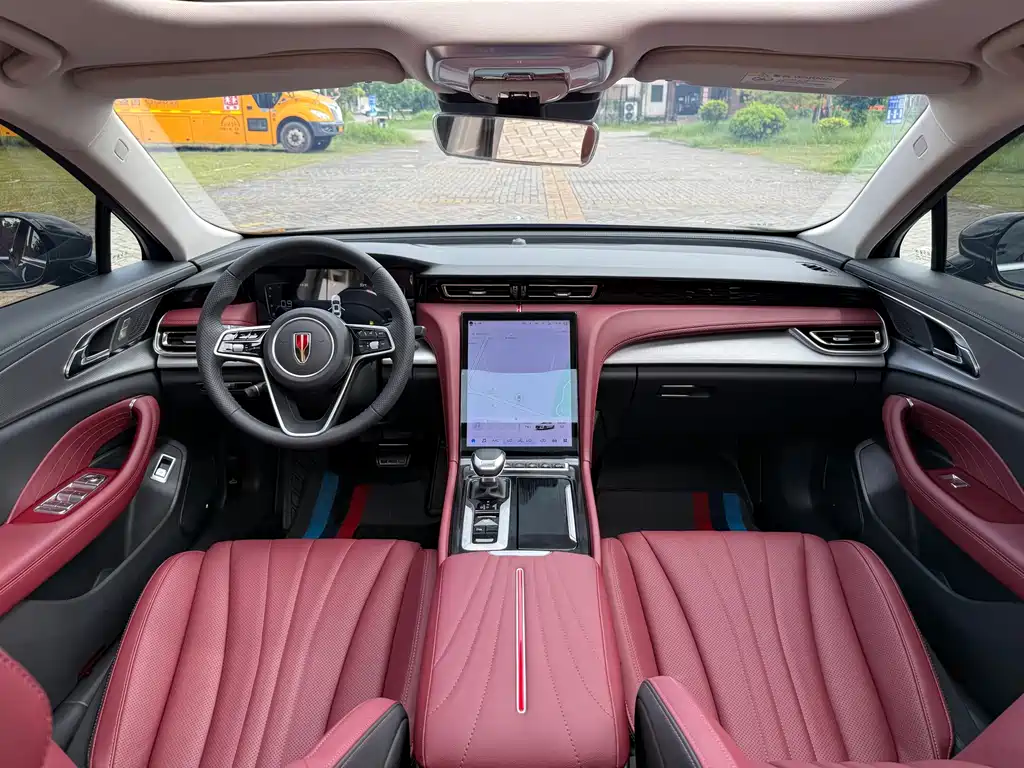 Hongqi Hongqi H5 — миниатюра 6