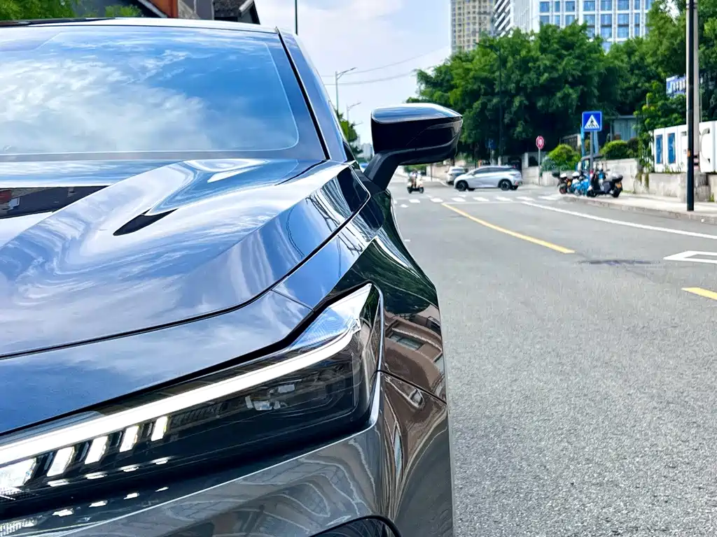 Changan UNI-V — миниатюра 4