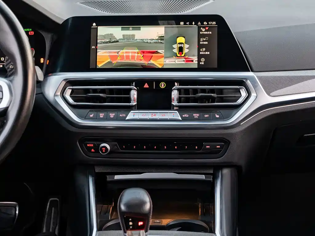 BMW M3 — миниатюра 7