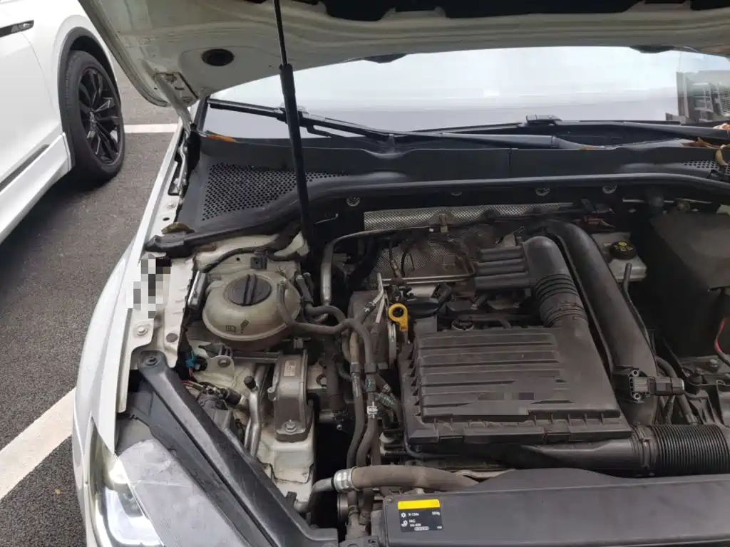 Volkswagen Golf — миниатюра 21