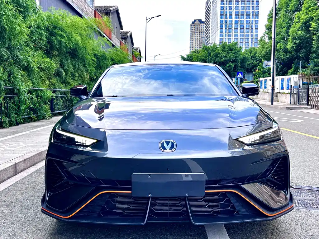 Changan UNI-V — миниатюра 2
