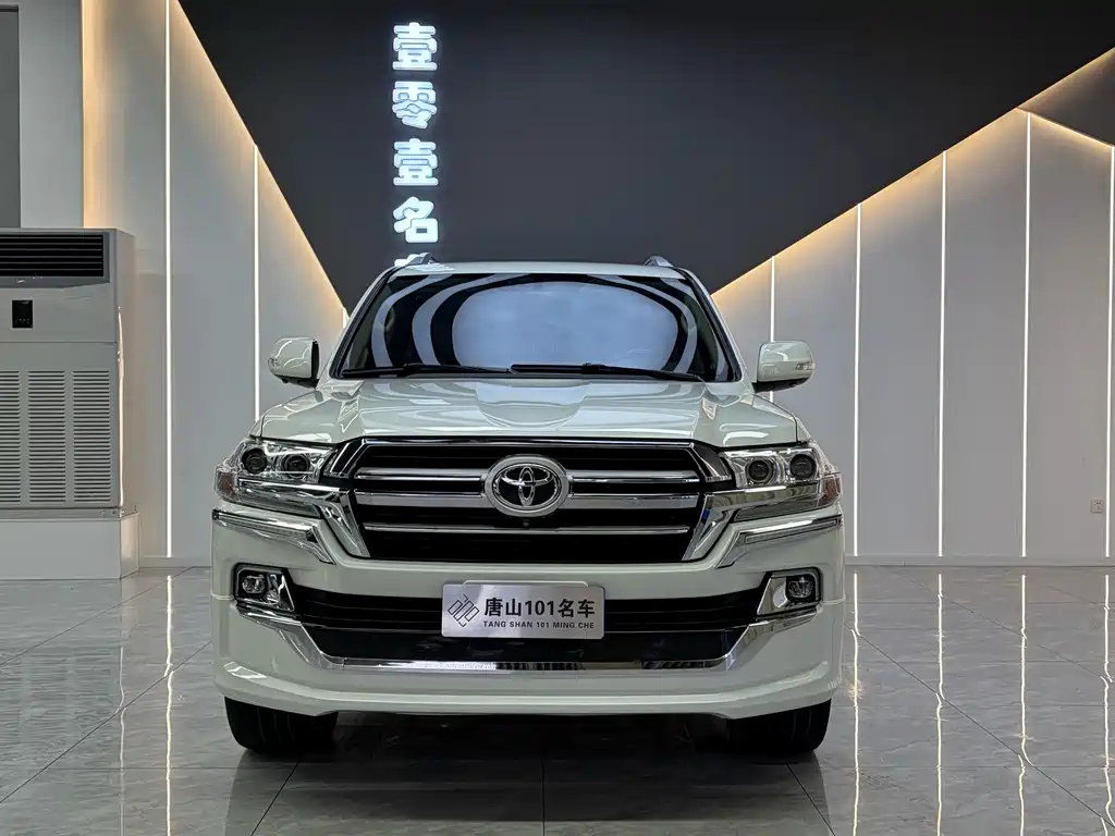 Toyota Land Cruiser — миниатюра 2