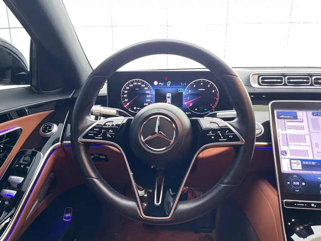 Mercedes-Benz S-Class — миниатюра 10