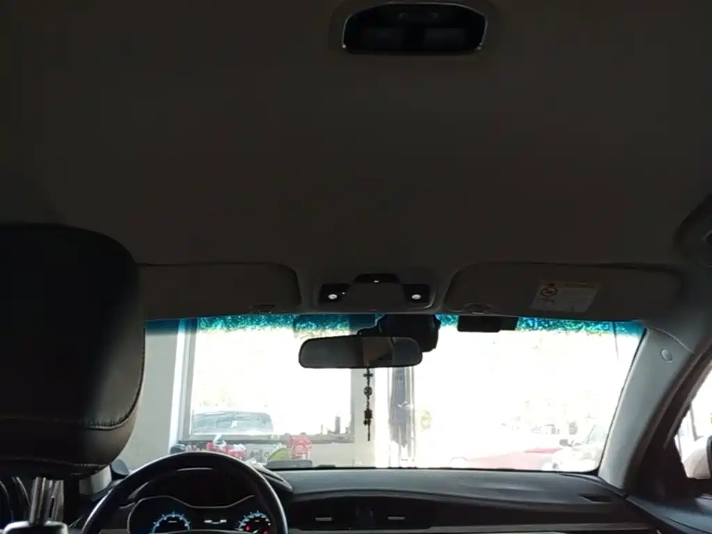 Geely Emgrand — миниатюра 18