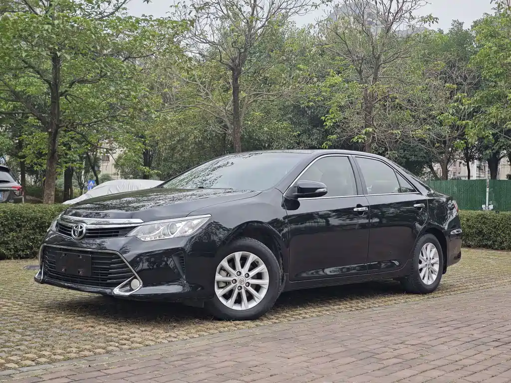 Toyota Camry 2017
