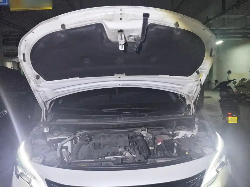 Peugeot 5008 — миниатюра 11