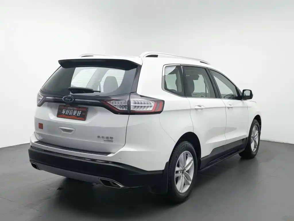 Ford Edge — миниатюра 2