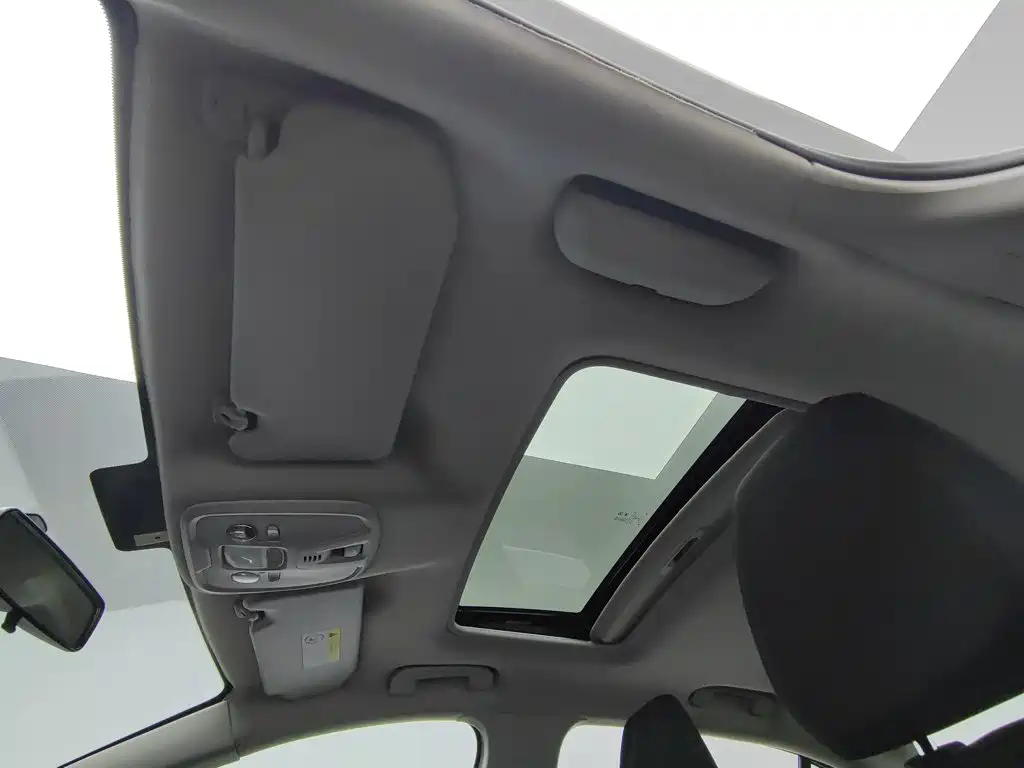 Peugeot 408 — миниатюра 14