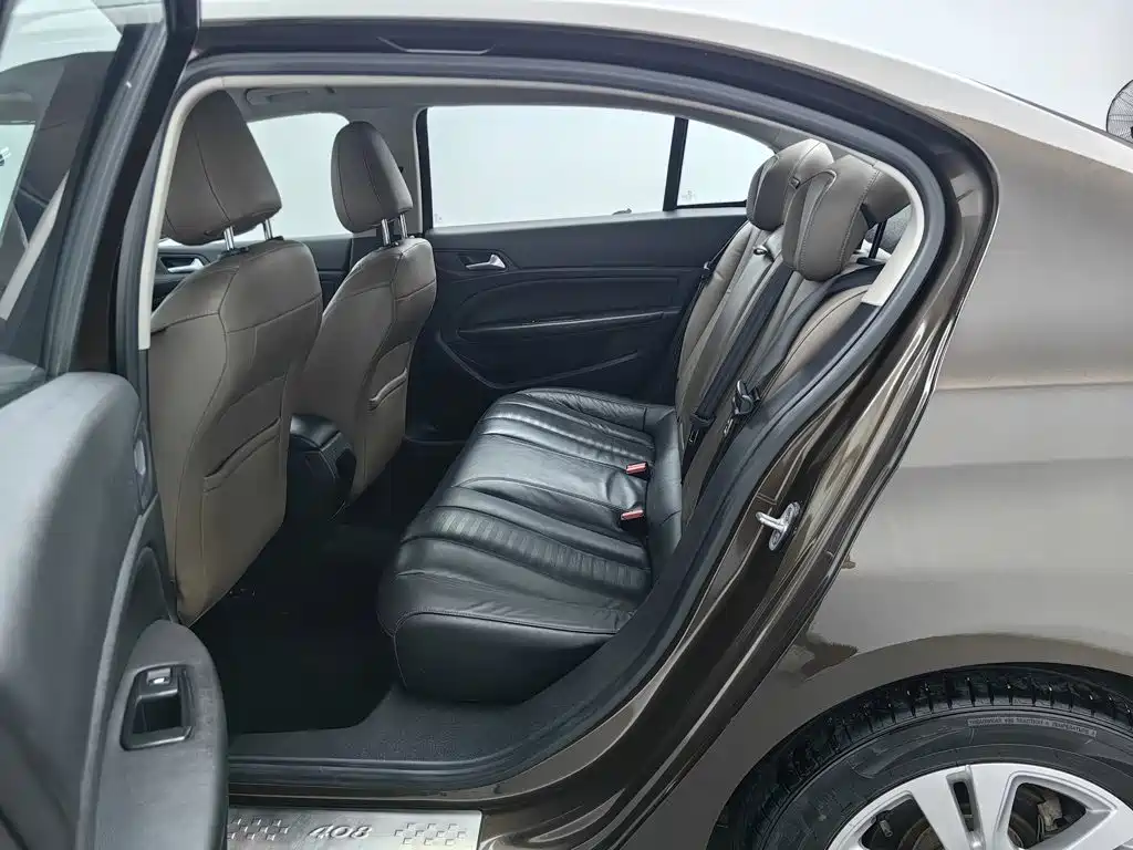 Peugeot 408 — миниатюра 15