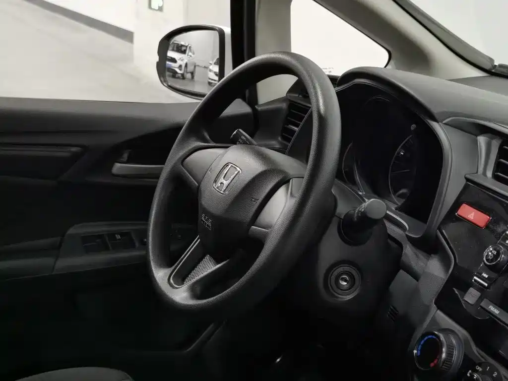 Honda Fit — миниатюра 22