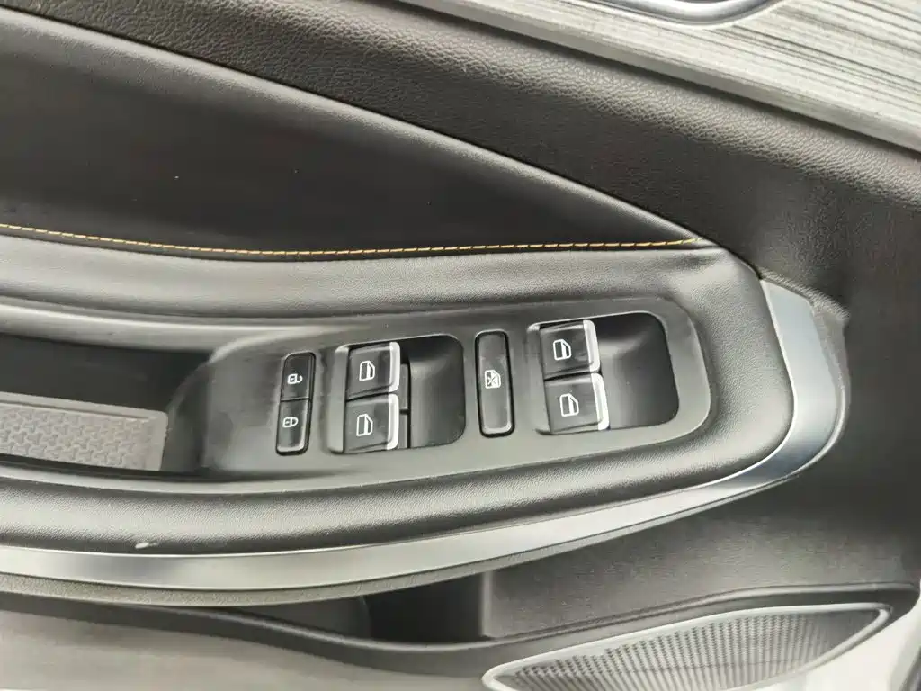 Chery Arrizo 5 PLUS — миниатюра 9