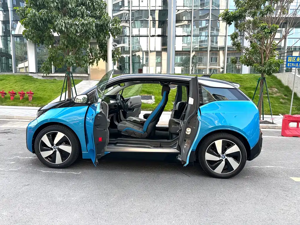 BMW i3 (Import) — миниатюра 11