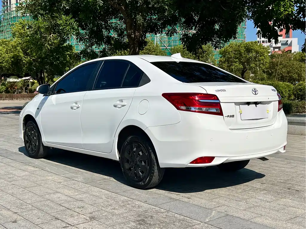 TOYOTA VIOS