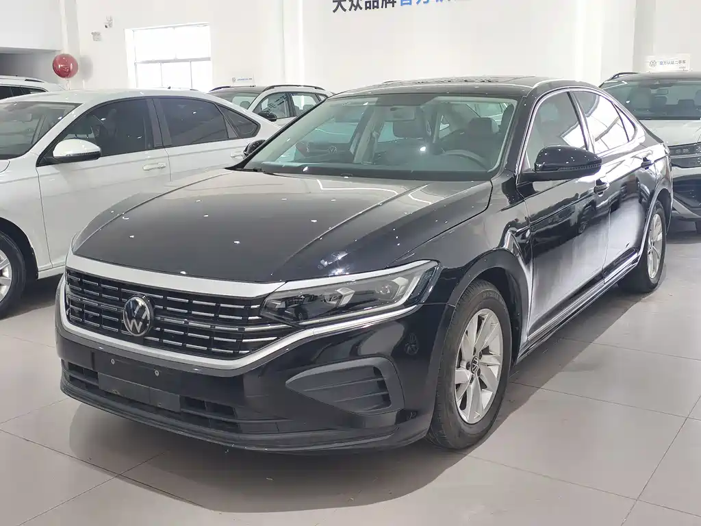 Volkswagen Passat 2023