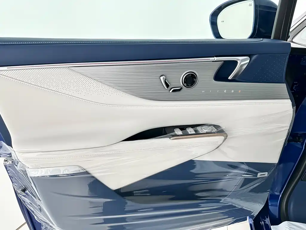 BUICK GL8 NEW ENERGY