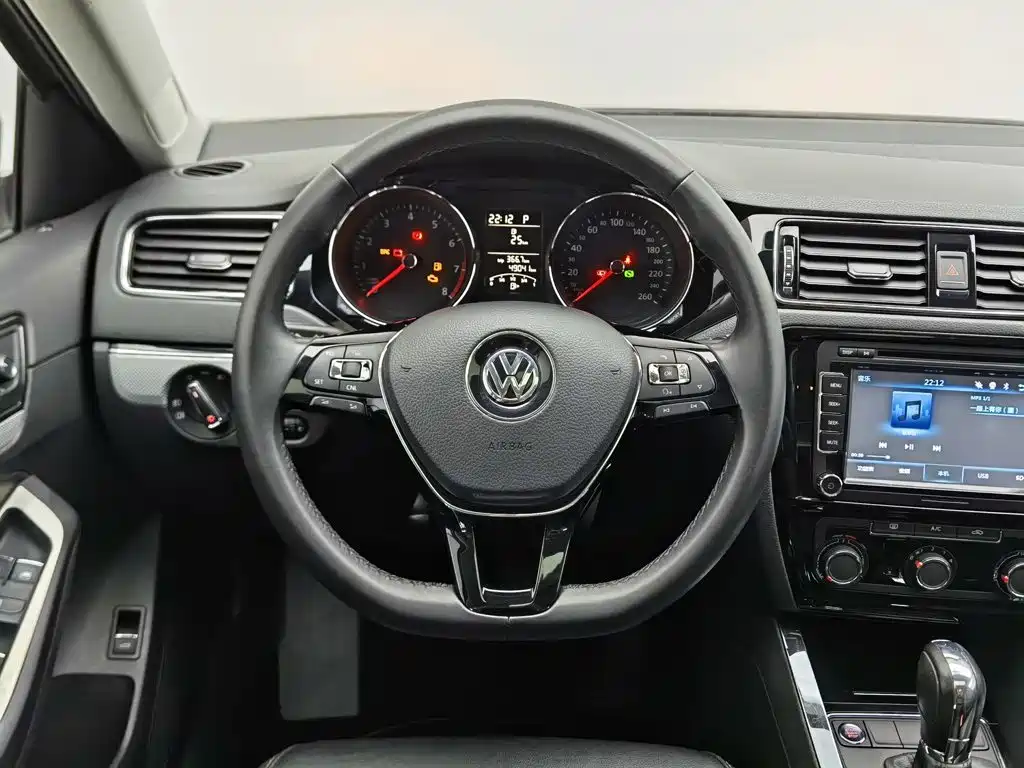Volkswagen Sagitar — миниатюра 11