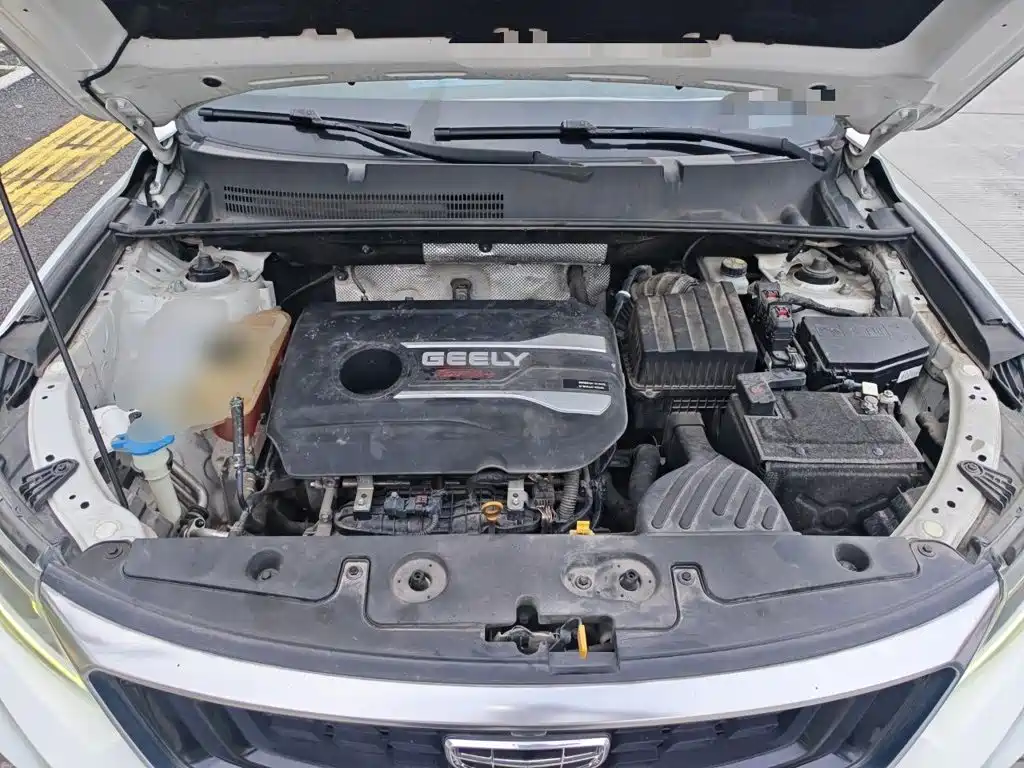 Geely Vision X6 — миниатюра 11
