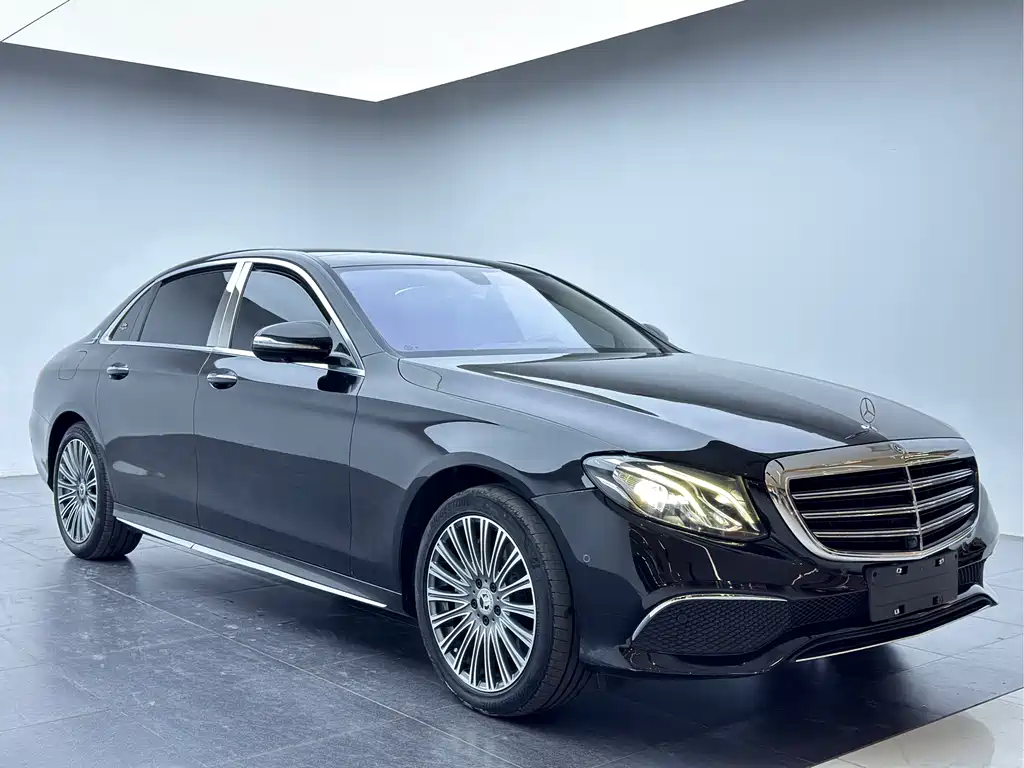 Mercedes-Benz E-Class E 2020 E 300 L Fashion