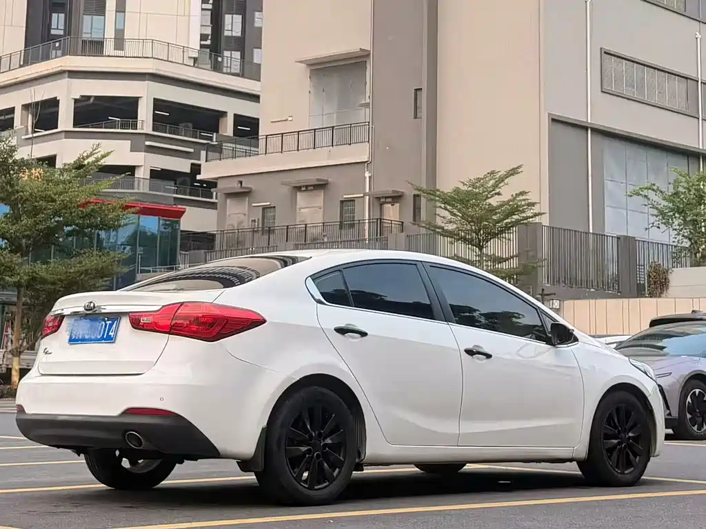 Kia K3 — миниатюра 6