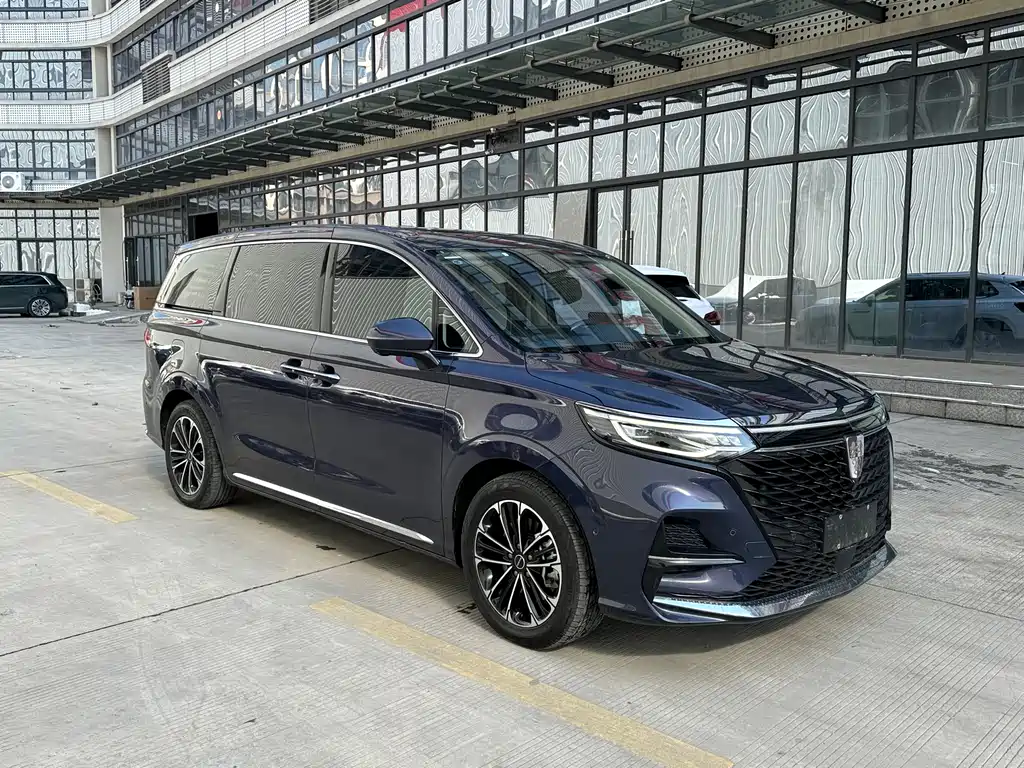 Roewe iMAX8 400TGI Supreme Edition, фото 3