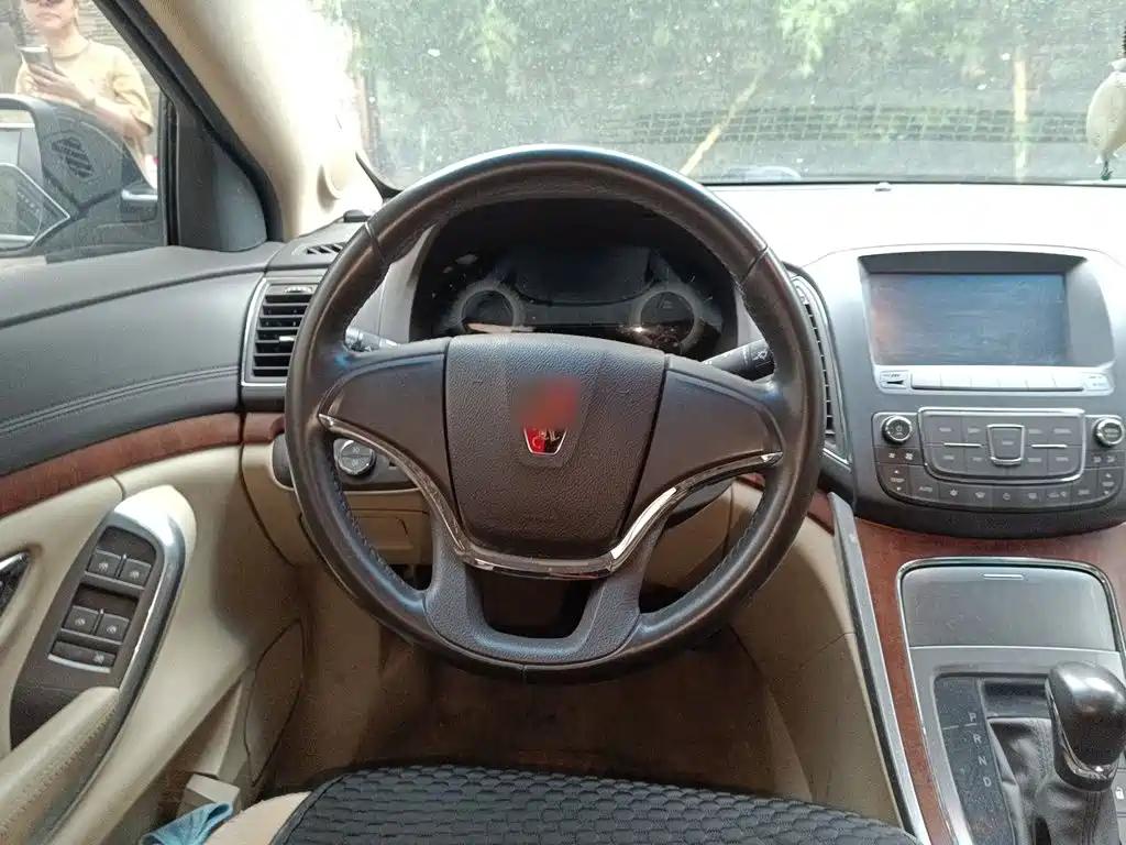 Roewe 950 — миниатюра 7