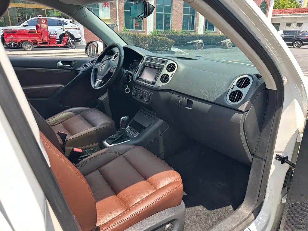 Volkswagen Tiguan — миниатюра 19