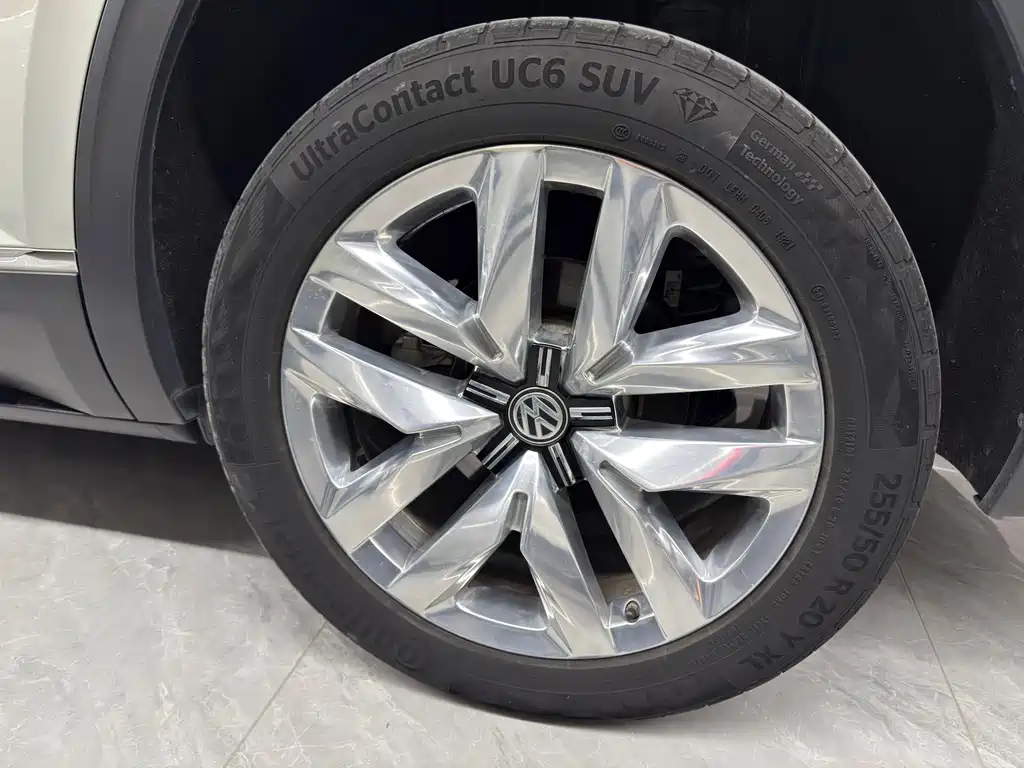 Volkswagen Teramont — миниатюра 15