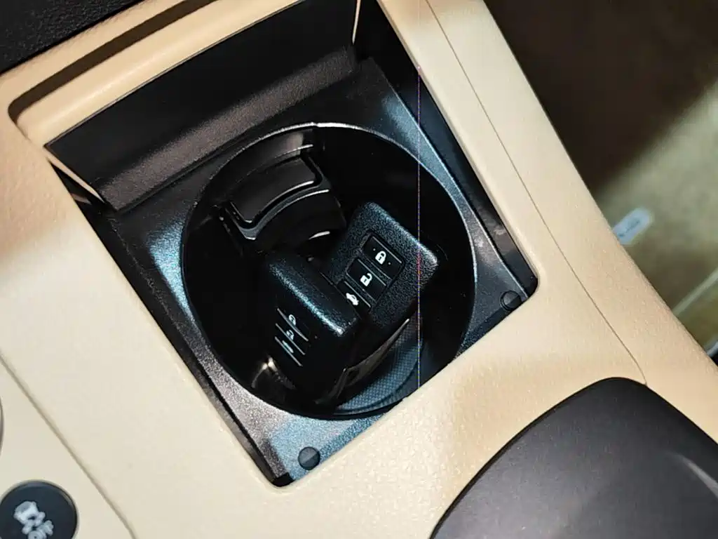 Lexus ES — миниатюра 9