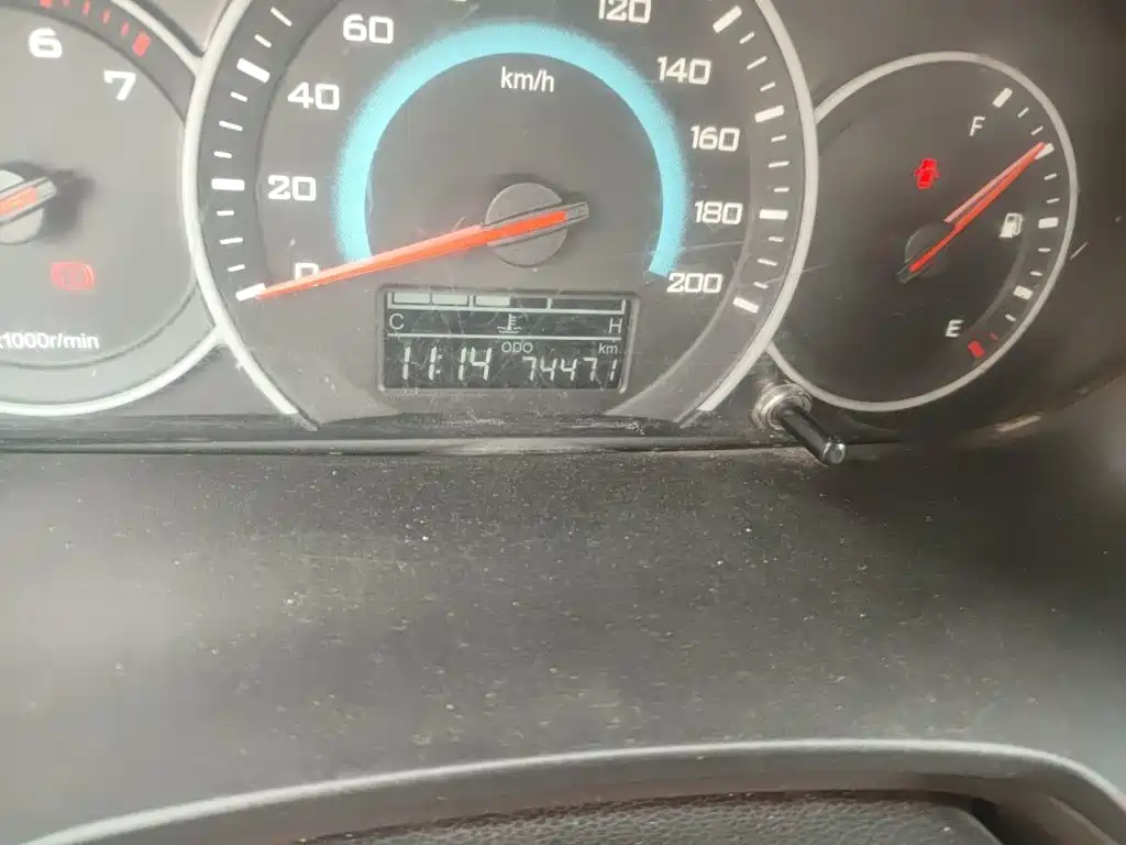 Wuling Hongguang V — миниатюра 8