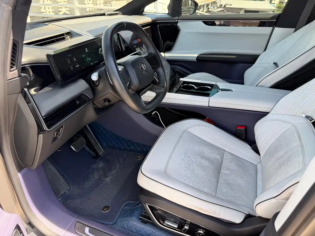 HiPhi HiPhi X 2021 Flagship 4 мест