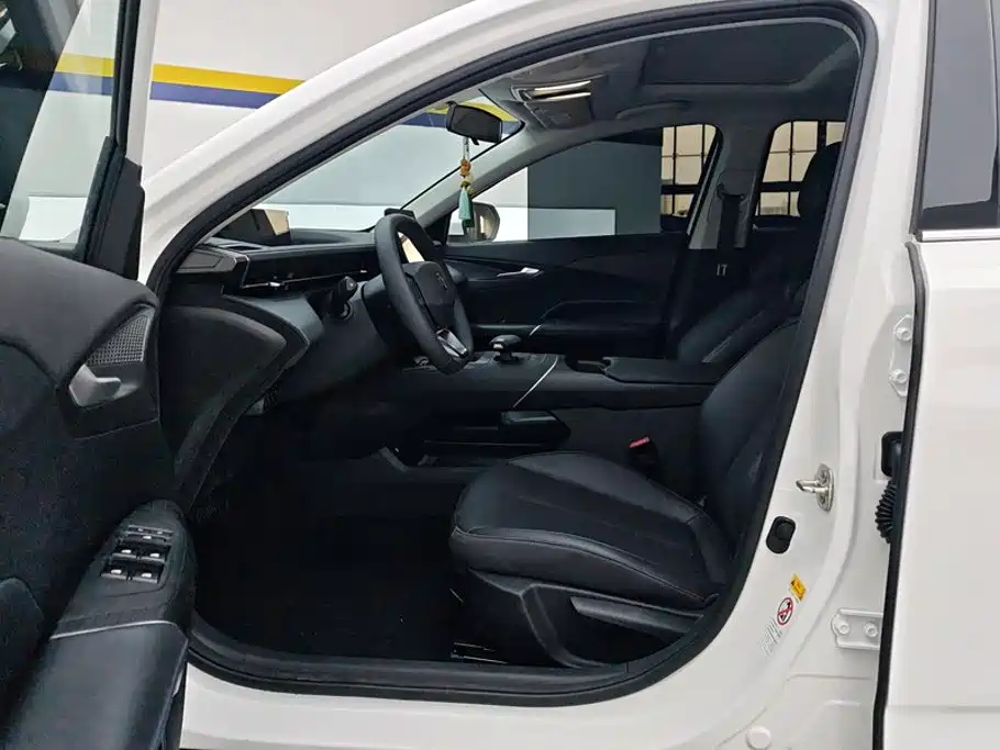 Changan Eado 2025 1.5T 500Bar Luxury